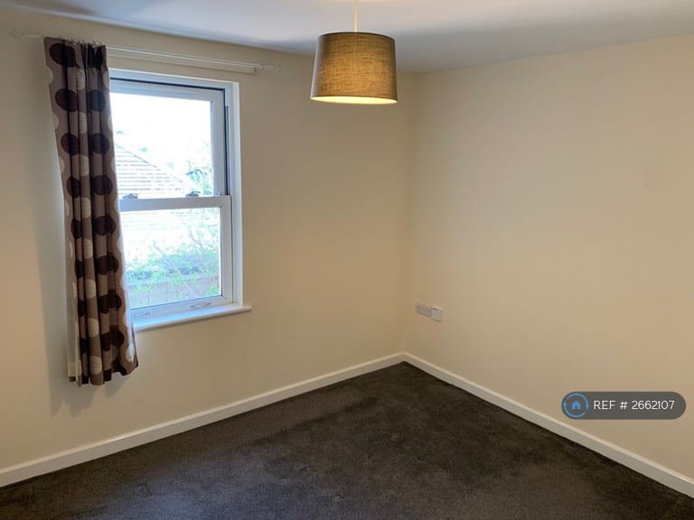 1 bedroom flat in Pembury Road, Tonbridge, TN9 (1 bed) (#2662107)