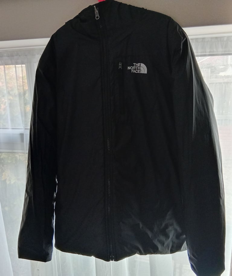 NORTH FACE REVERSABLE JACKET