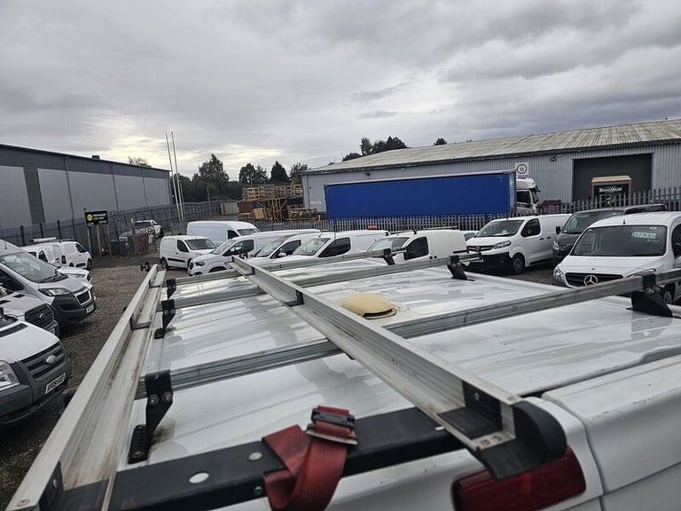 2017 Renault Trafic LL29 ENERGY dCi 125 Business+ Van PANEL VAN DIESEL Manual