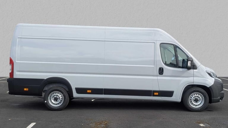  September 2025 Citroën Relay 2.2 Blue HDi (140) L4 H2