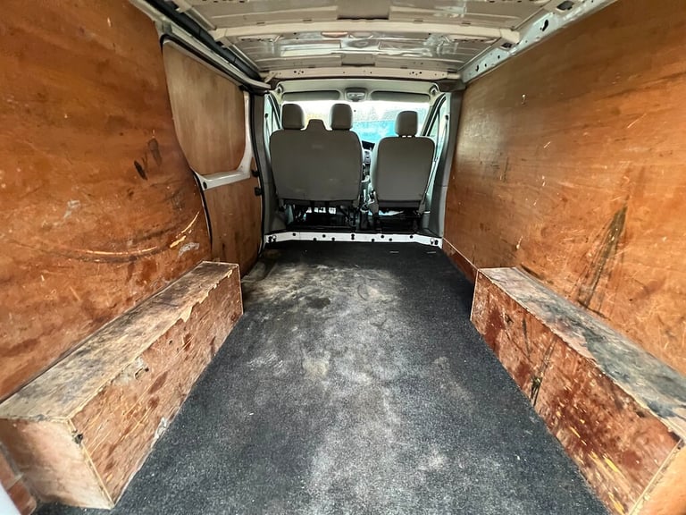 2010 Vauxhall Vivaro 2.0 2700 CDTi Panel Van 4dr Diesel Manual FWD L1 (215 g/km, 113 bhp) Panel V...