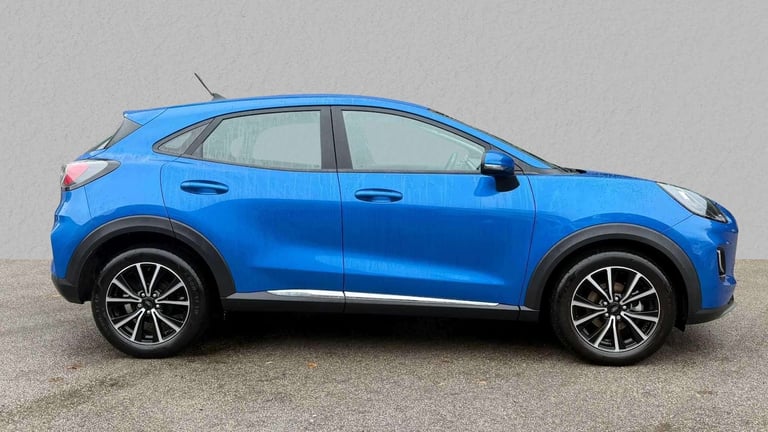 2023 Ford Puma 1.0 EcoBoost Hybrid mHEV Titanium 5dr Hatchback Petrol Manual
