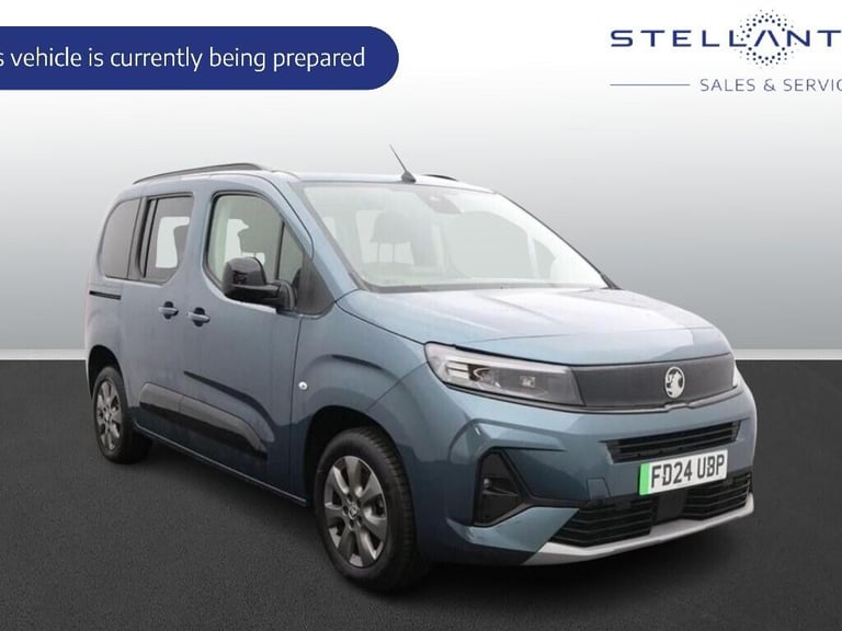 image for 2024 Vauxhall Combo Life 100kW Ultimate 50kWh 5dr Auto MPV ELECTRIC Automatic