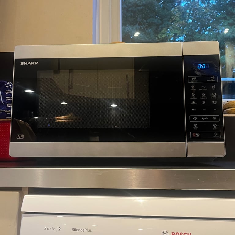 image for SHARP microwave with grill 28l 900w