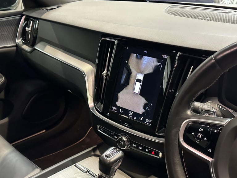 2019 Volvo V60 2.0 T5 R-Design Pro Auto Euro 6 (s/s) 5dr ESTATE Petrol Automatic