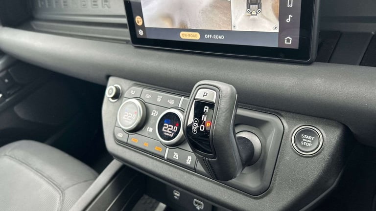  Land Rover Defender 3.0 D250 X-Dynamic SE 110 5dr Auto SUV Diesel Automatic