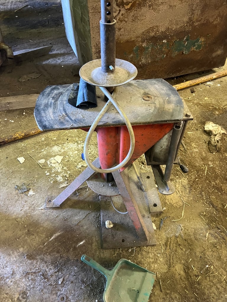 image for Manual tyre machine 