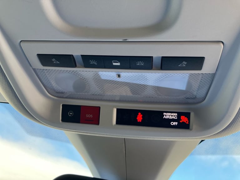 2021 Vauxhall Grandland X 1.2 Turbo Griffin Edition 5dr Hatchback PETROL Manual