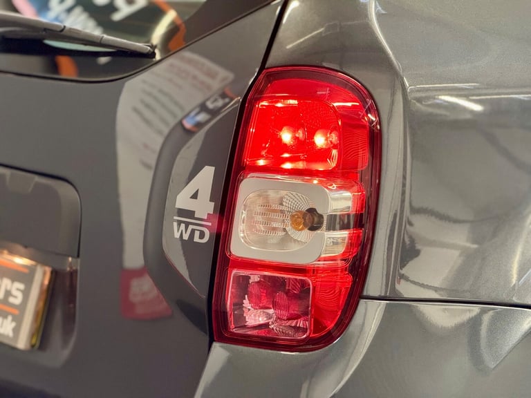 2017 Dacia Duster 1.2 TCe Prestige SUV 5dr Petrol Manual 4WD Euro 6 - FOUR