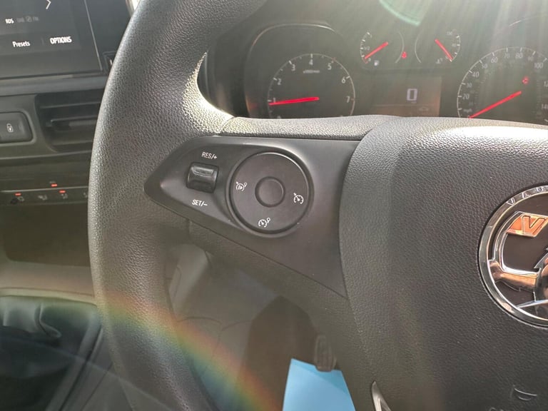 2020 Vauxhall Combo 1.6 Turbo D 2300 Sportive L1 H1 Euro 6 (s/s) 4dr PANEL VAN Diesel Manual