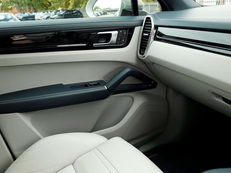 2021 Porsche Cayenne Models Cayenne Coupé (MY22) Coupe Petrol Automatic