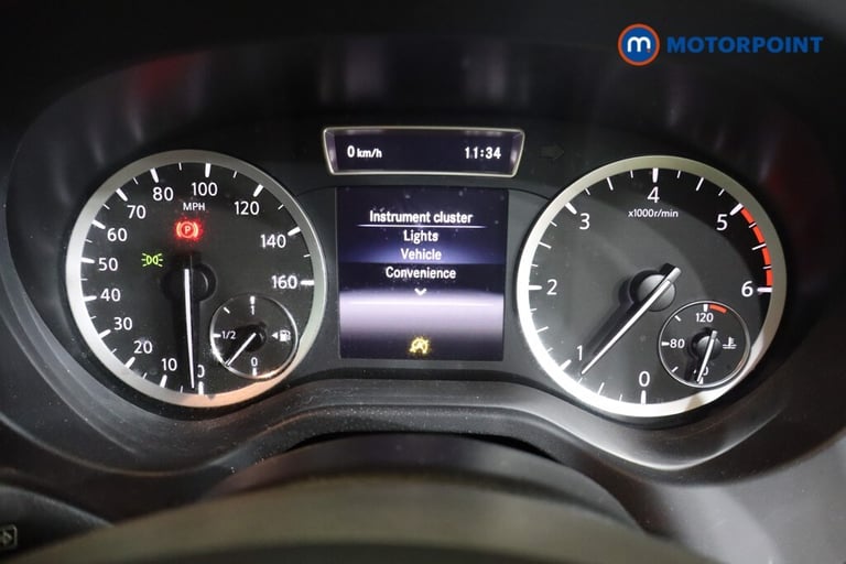 2017 Infiniti Q30 1.5d Premium Tech 5dr HATCHBACK DIESEL Manual