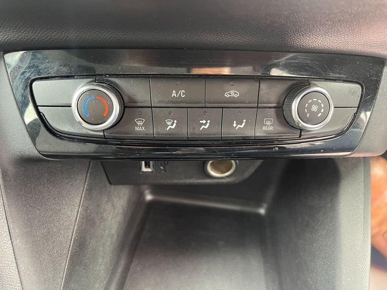 2020 Vauxhall Corsa 1.2 SE Euro 6 5dr HATCHBACK Petrol Manual