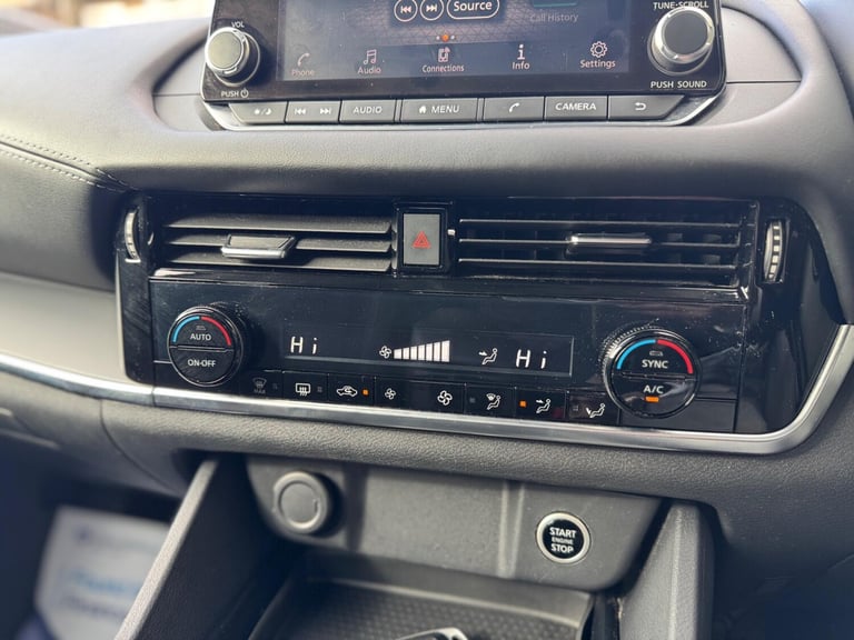 2022 Nissan Qashqai 1.3 DIG-T MHEV Acenta Premium XTRON Euro 6 (s/s) 5dr HATCHBACK Petrol/Electri...