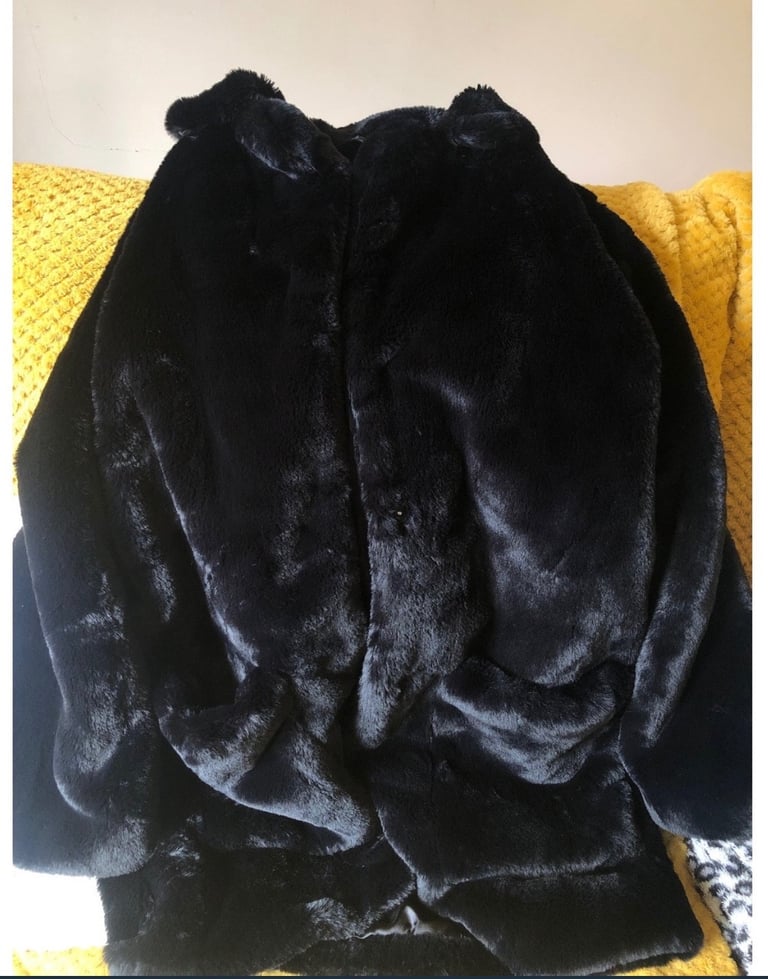 image for Ladies coat 