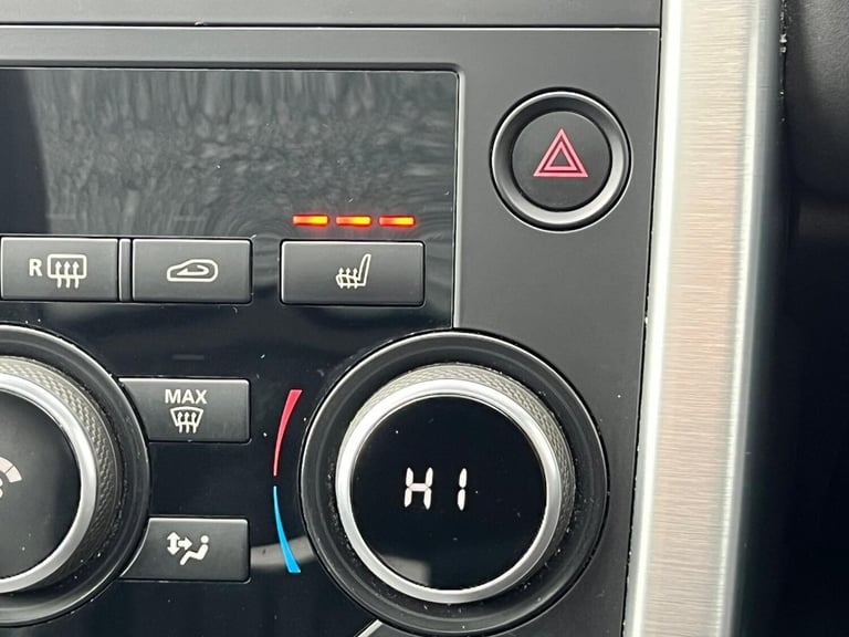 2017 Land Rover Discovery Sport 2.0 TD4 SE Tech Auto 4WD Euro 6 (s/s) 5dr ESTATE Diesel Automatic