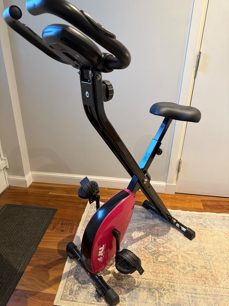 JLL static exercise bike