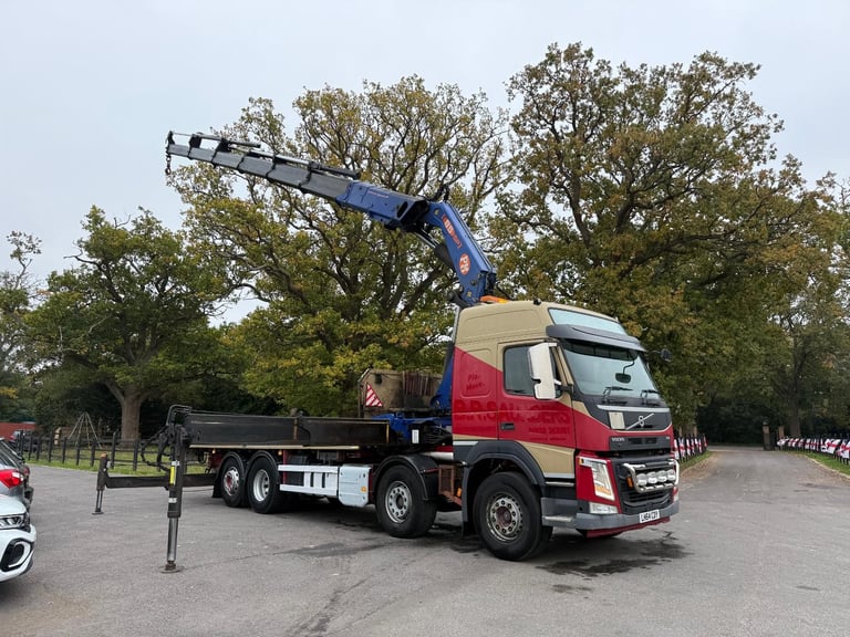 VOLVO FM, FLAT BED, 85SP PM CRANE