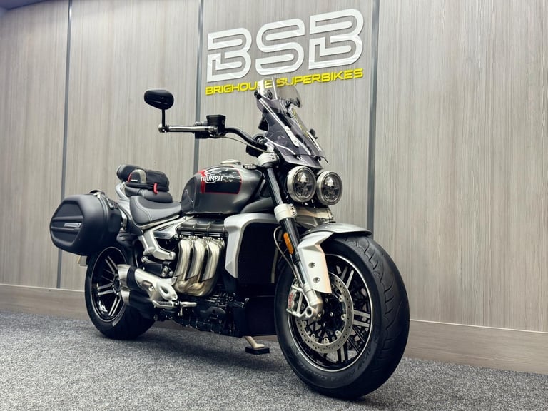 2022 22 Triumph Rocket 3  GT - PANNIERS, SCREEN, CARPURIDE