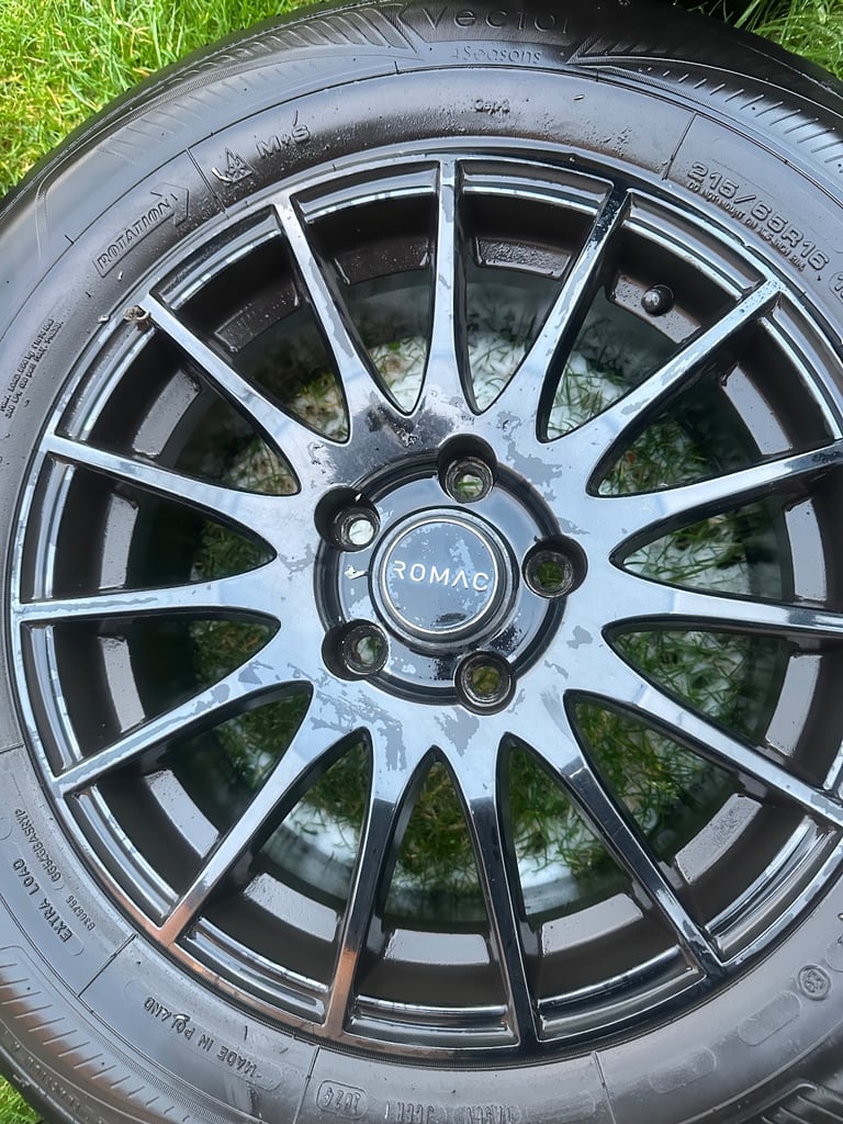 image for Romac Pulse Gloss Black16 inch alloy