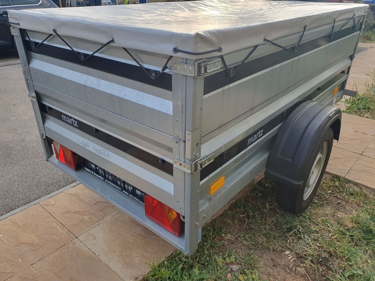 Martz Trailer with extended sides and cover 