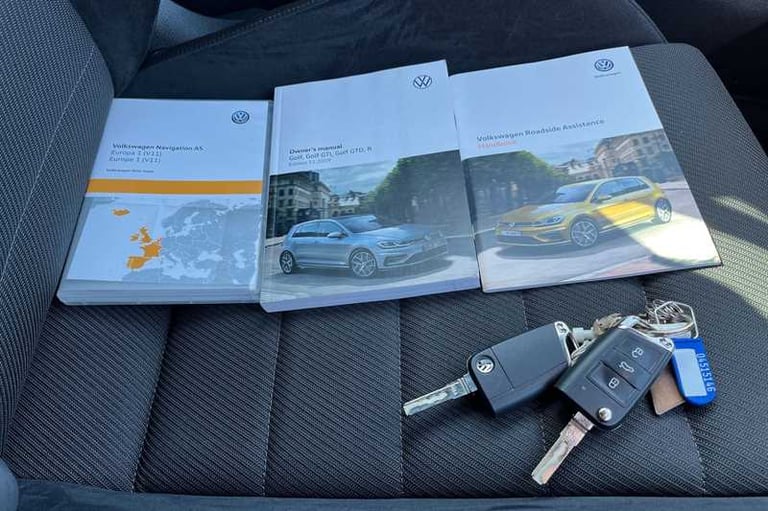 2020 Volkswagen Golf 2.0 TSI R Hatchback 5dr Petrol DSG 4Motion Euro 6 (s/s) (300 ps) Hatchback P...