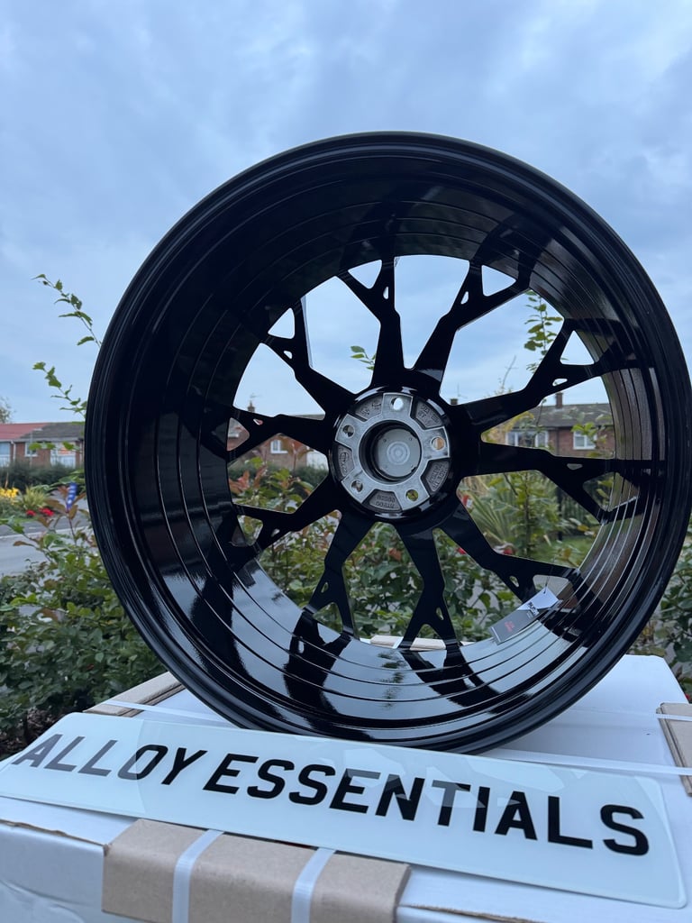 22” Riviera RF5 Alloy Wheels in Gloss Black - Ranger Rover Vogue Sport Defender Discovery
