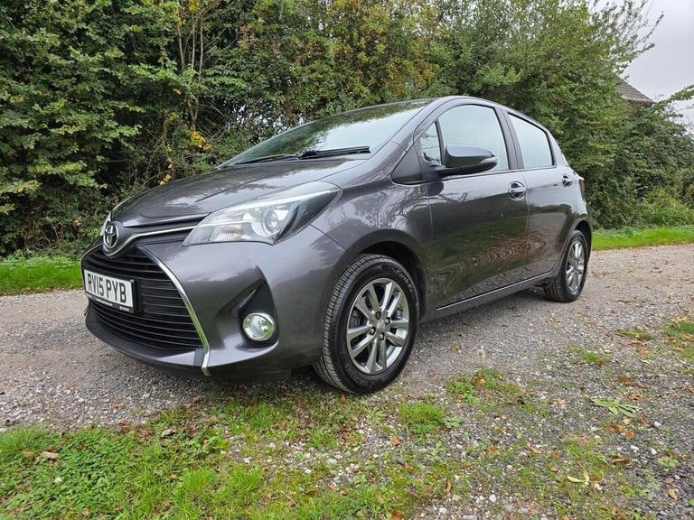 2015 Toyota Yaris 1.33 Dual VVT-i Icon Hatchback 5dr Petrol Manual Euro 5 Euro