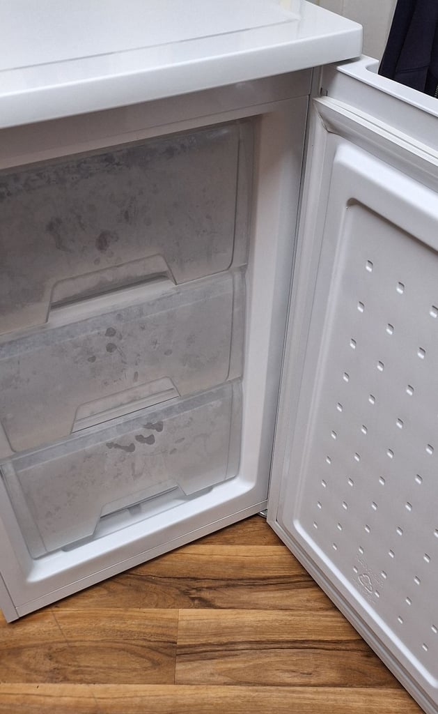 In very good condition Bush under counter freezer 