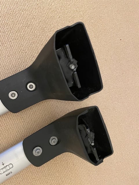 ROOF BARS The C209/A209 Mercedes-Benz CLK-Class CLASSIC OEM PRODUCT SALE 