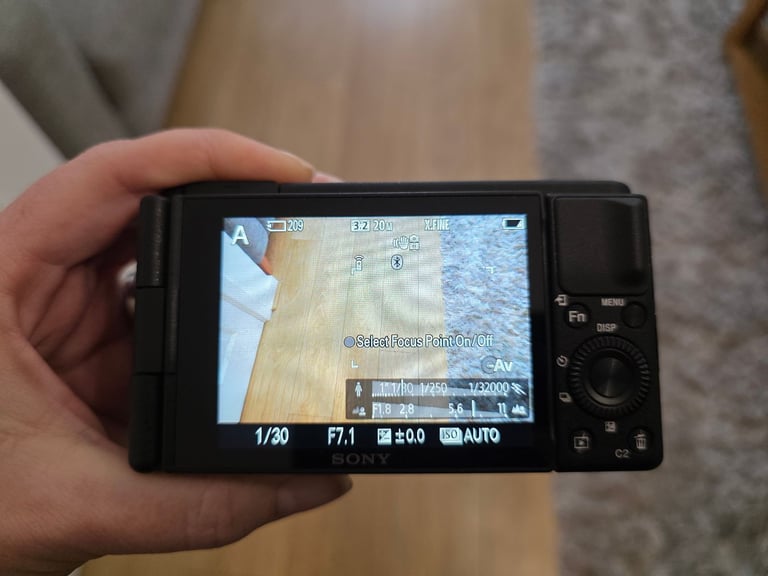Sony ZV-1 vloggers camera with case, 4x batteries and  tripod camera grip