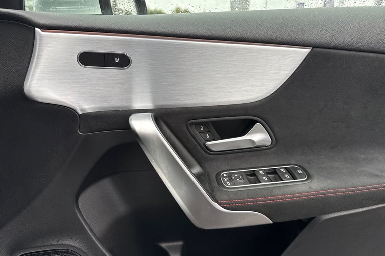 2019 Mercedes-Benz A-Class 1.3 A200 AMG Line (Premium) 7G-DCT Euro 6 (s/s) 5dr Hatchback PETROL A...