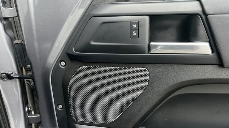 2021 Land Rover Defender Diesel Estate 3.0 D250 S 90 3dr Auto SUV Diesel Automatic