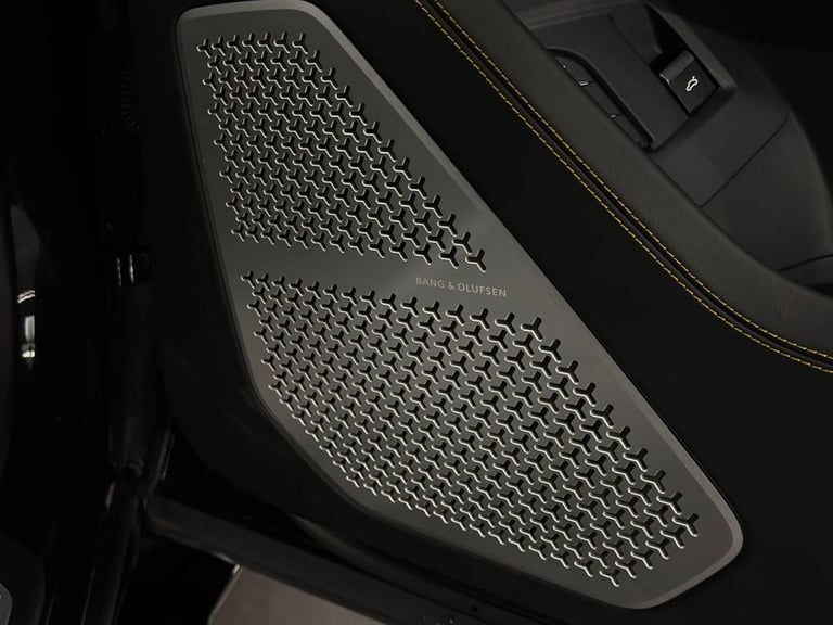2019 69 LAMBORGHINI URUS 4.0 V8 BITURBO SUV 5DR PETROL AUTO 4WD EURO 6 (650 PS)