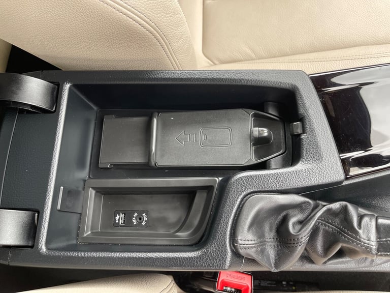 2016 BMW 3 Series 2.0 318d M Sport Auto Euro 6 (s/s) 4dr SALOON Diesel Automatic