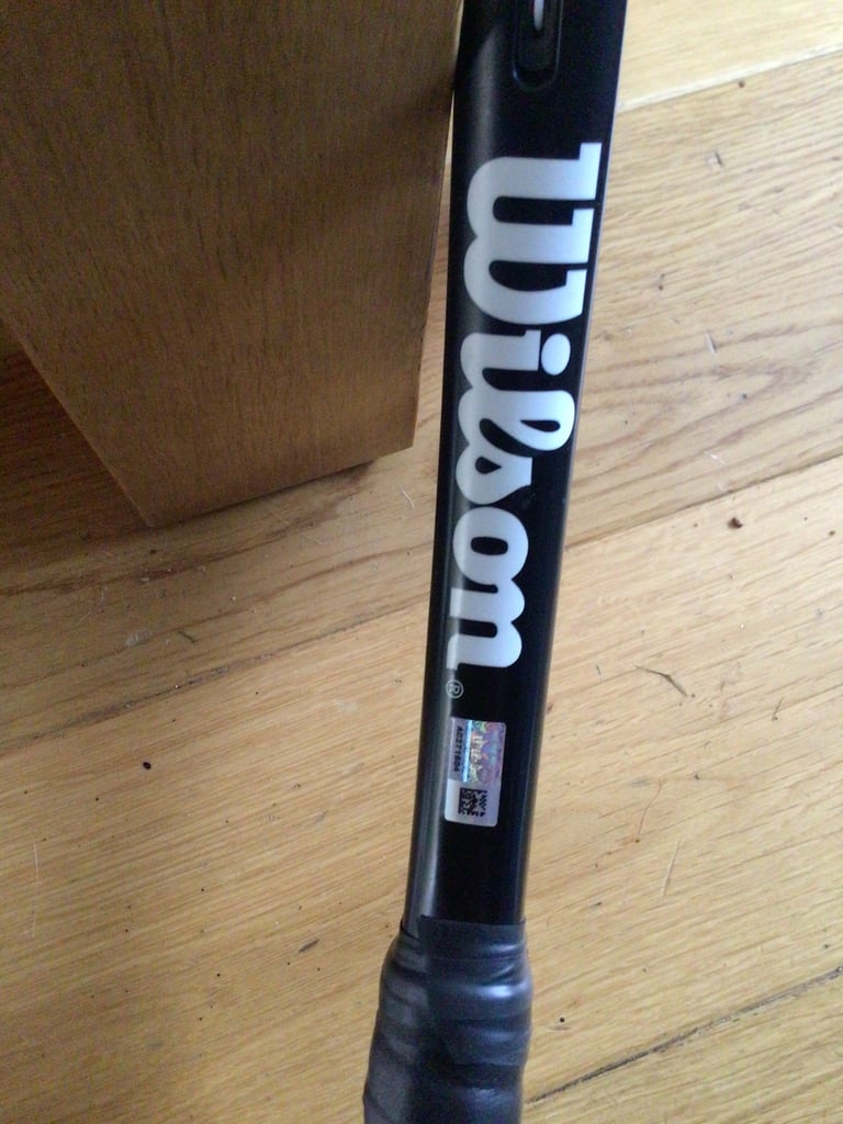 Wilson Burn 100 Tennis Racket. Grip 2. Great Condition 