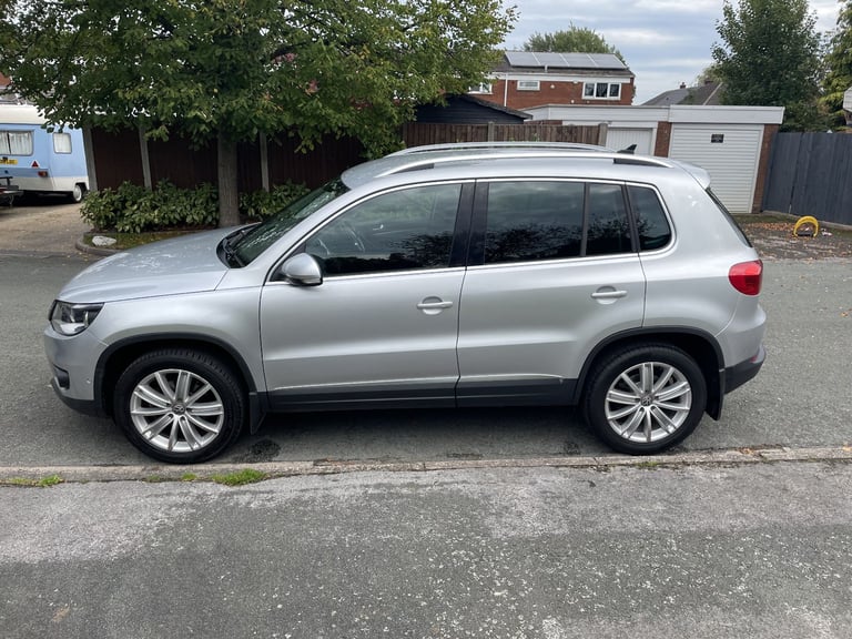 Volkswagen, TIGUAN, Estate, 2016, Manual, 1968 (cc), 5 doors