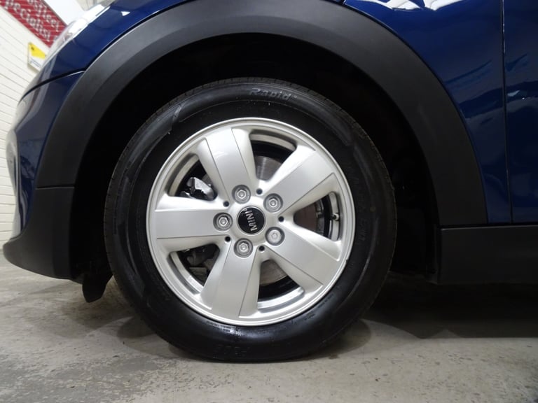 Mini Hatchback 1.5 Cooper 3dr Automatic *LOW MILEAGE*ONLY 16000 MILES FROM NEW*