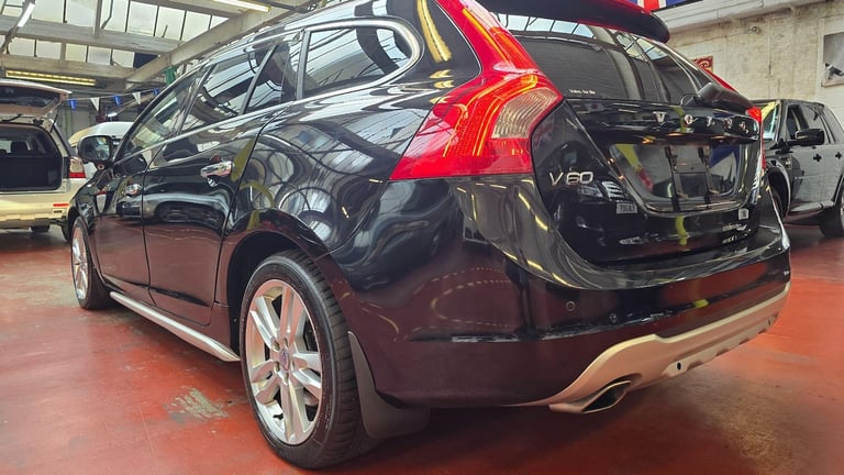  Volvo V60 3.0 T6 SE Lux Geartronic AWD Euro 5  Petrol Automatic