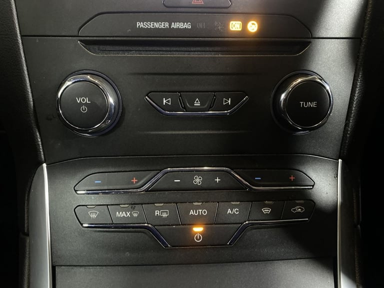 2023 Ford S-Max 2.5h Duratec Titanium MPV 5dr Petrol Hybrid CVT Euro 6 (s/s) (190 ps) MPV PETROL/...