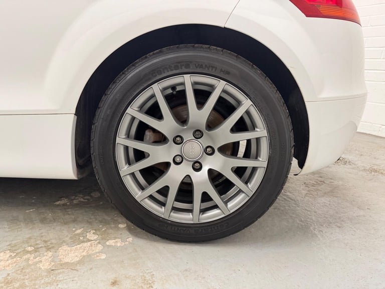 AUDI TT 1.8 TFSI White Manual Petrol 2010