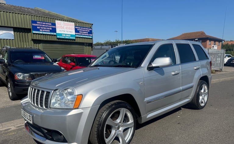 2006 Jeep Grand Cherokee 6.1 V8 SRT-8 5dr Automatic / 6.1 HEMI / LOW MILEAGE 