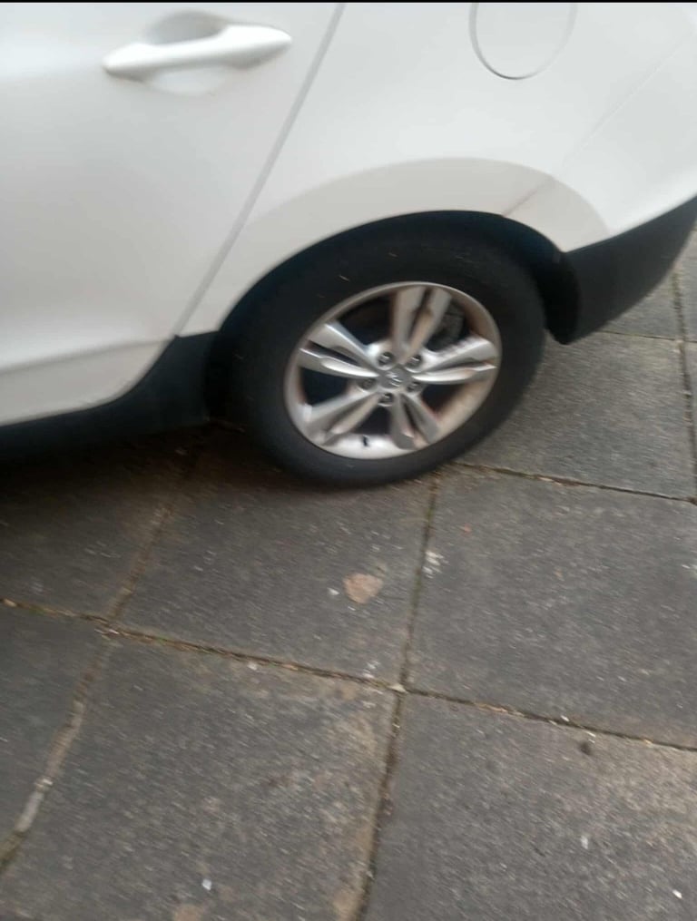 Hyundai, IX35, Estate, 2012, Manual, 1685 (cc), 5 doors