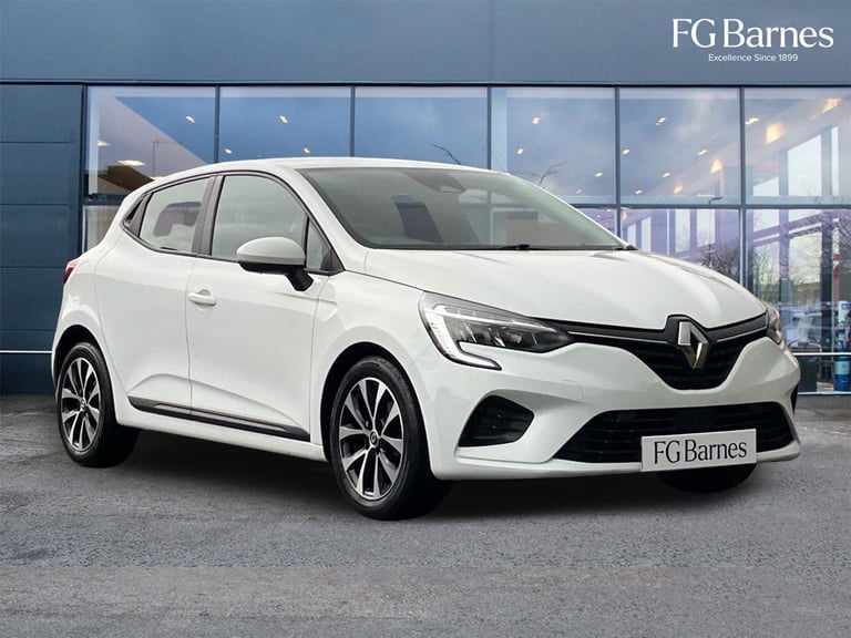 image for 2021 Renault Clio 1.0 TCe 90 Iconic 5dr HATCHBACK Petrol Manual