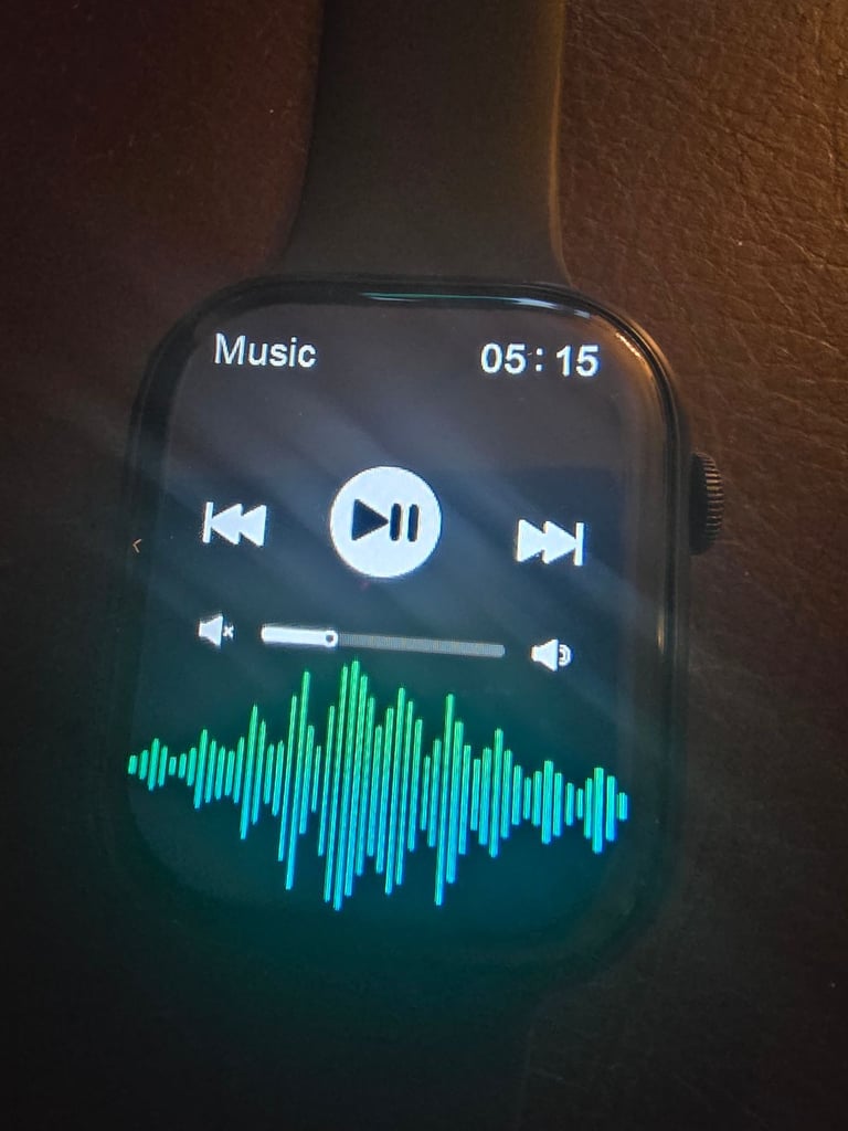 Brand new smart watch £50 ono.