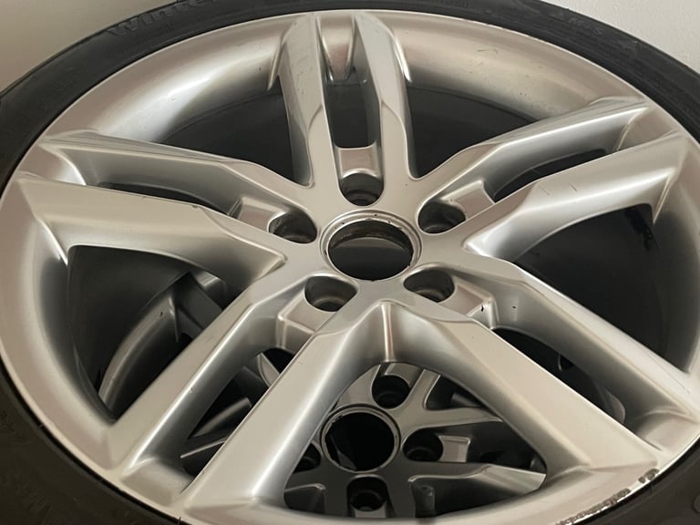 🌟 OEM Audi 18 INCHES Alloy Wheels & WINTER Tyres – Excellent Condition