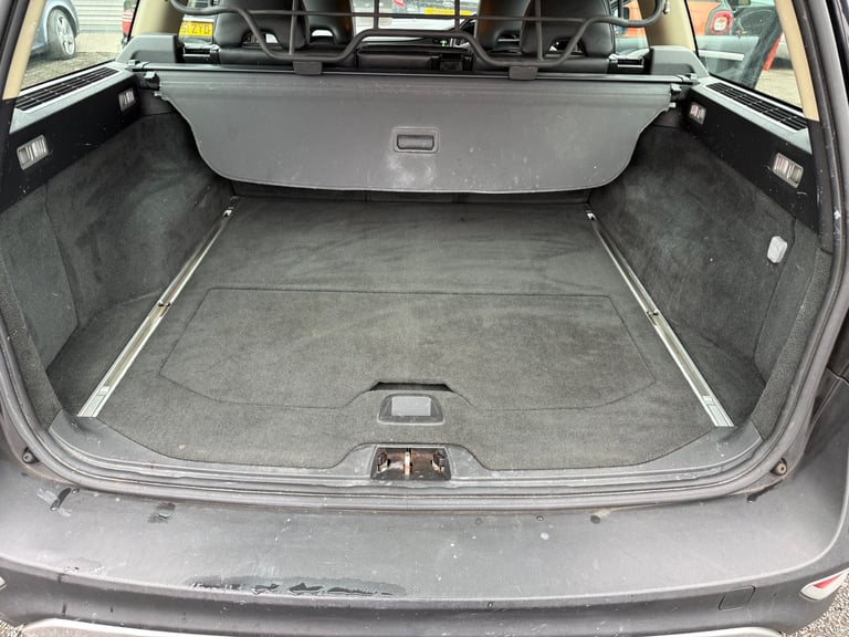 2008 Volvo XC70 2.4 D5 diesel estate automatic 176,000 Miles ex condition 