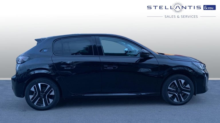 2024 Peugeot 208 50kWh E-Style Hatchback 5dr Electric Auto (7.4kW Charger) (136 ps) Hatchback Ele...