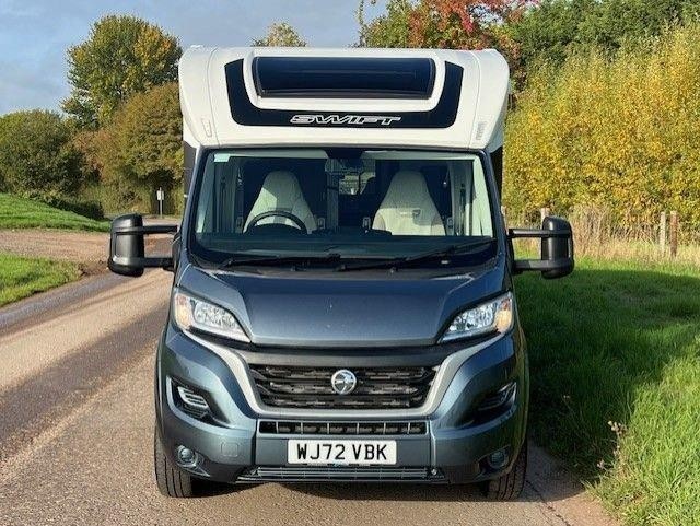 2023 72 SWIFT ESCAPE 640 9SPD AUTOMATIC DIESEL