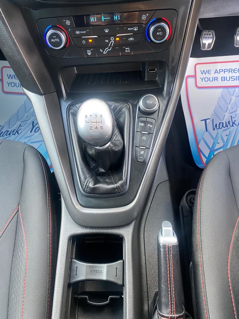 2018 Ford Focus 1.0 EcoBoost 140 ST-Line X 5dr HATCHBACK Petrol Manual
